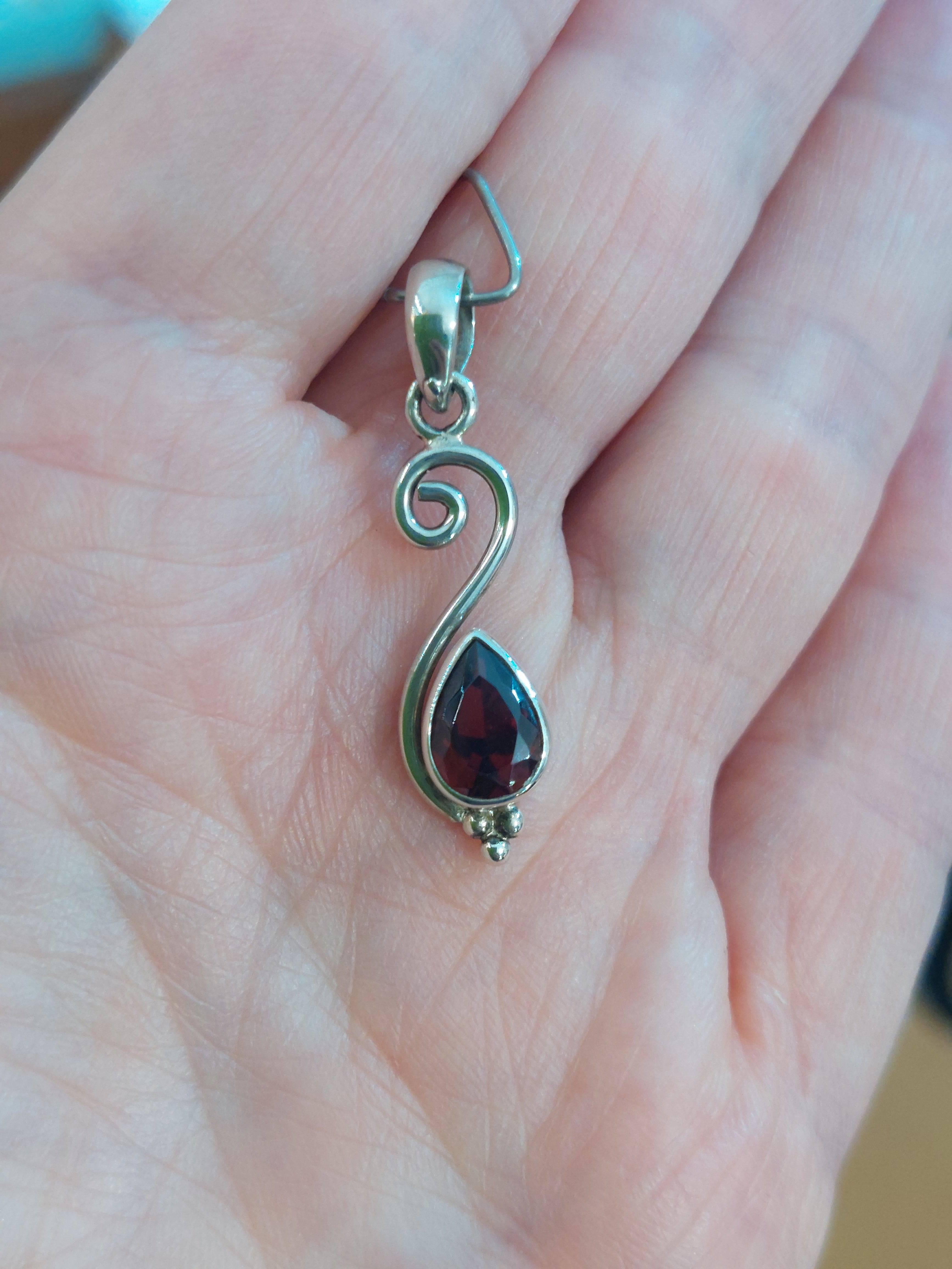 Garnet Swirl Teardrop Pendant - 925  Sterling Silver