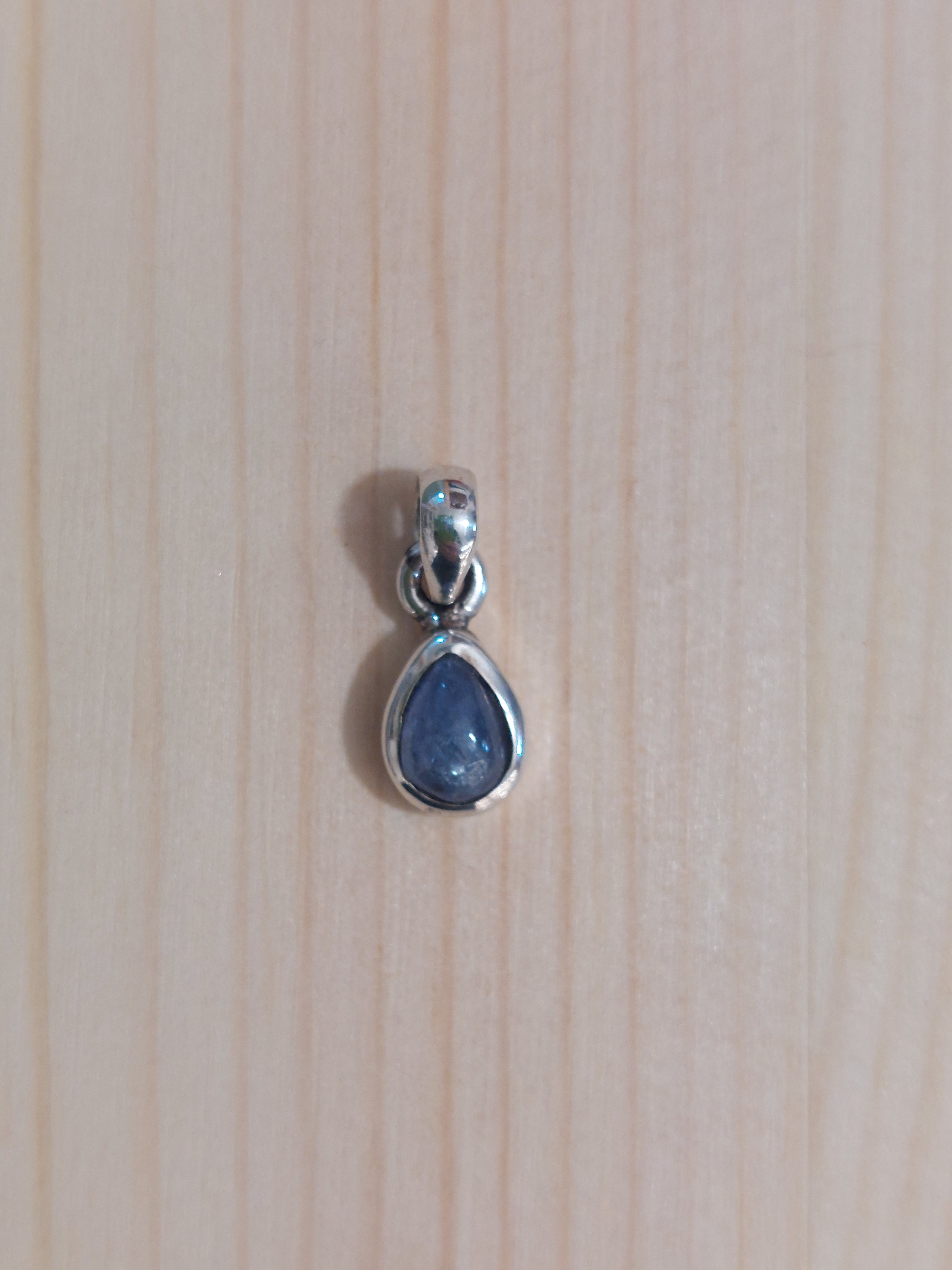 Labradorite Teardrop Pendant - 925 Sterling Silver