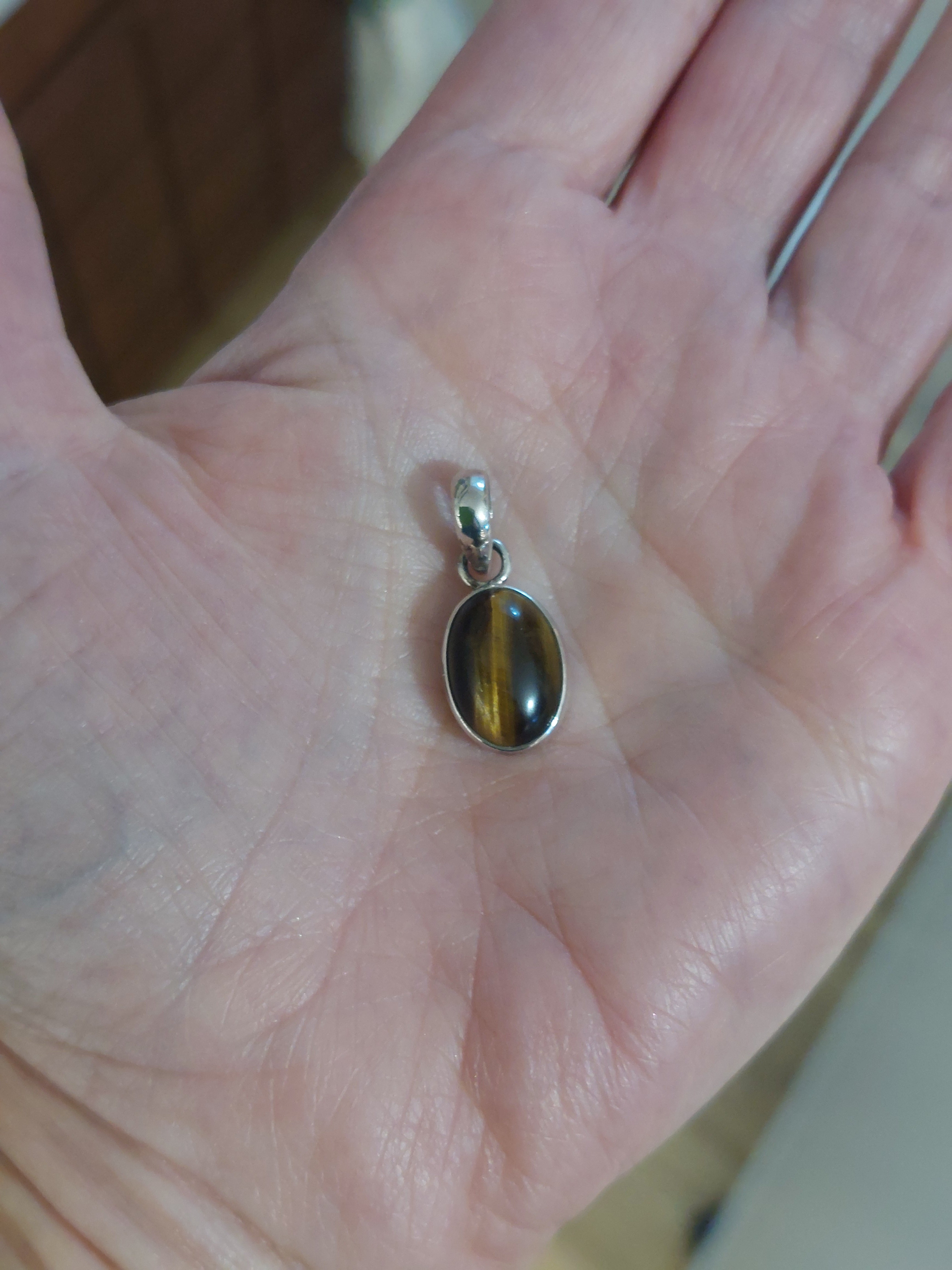 Tiger Eye Oval Pendant - 925 Sterling Silver