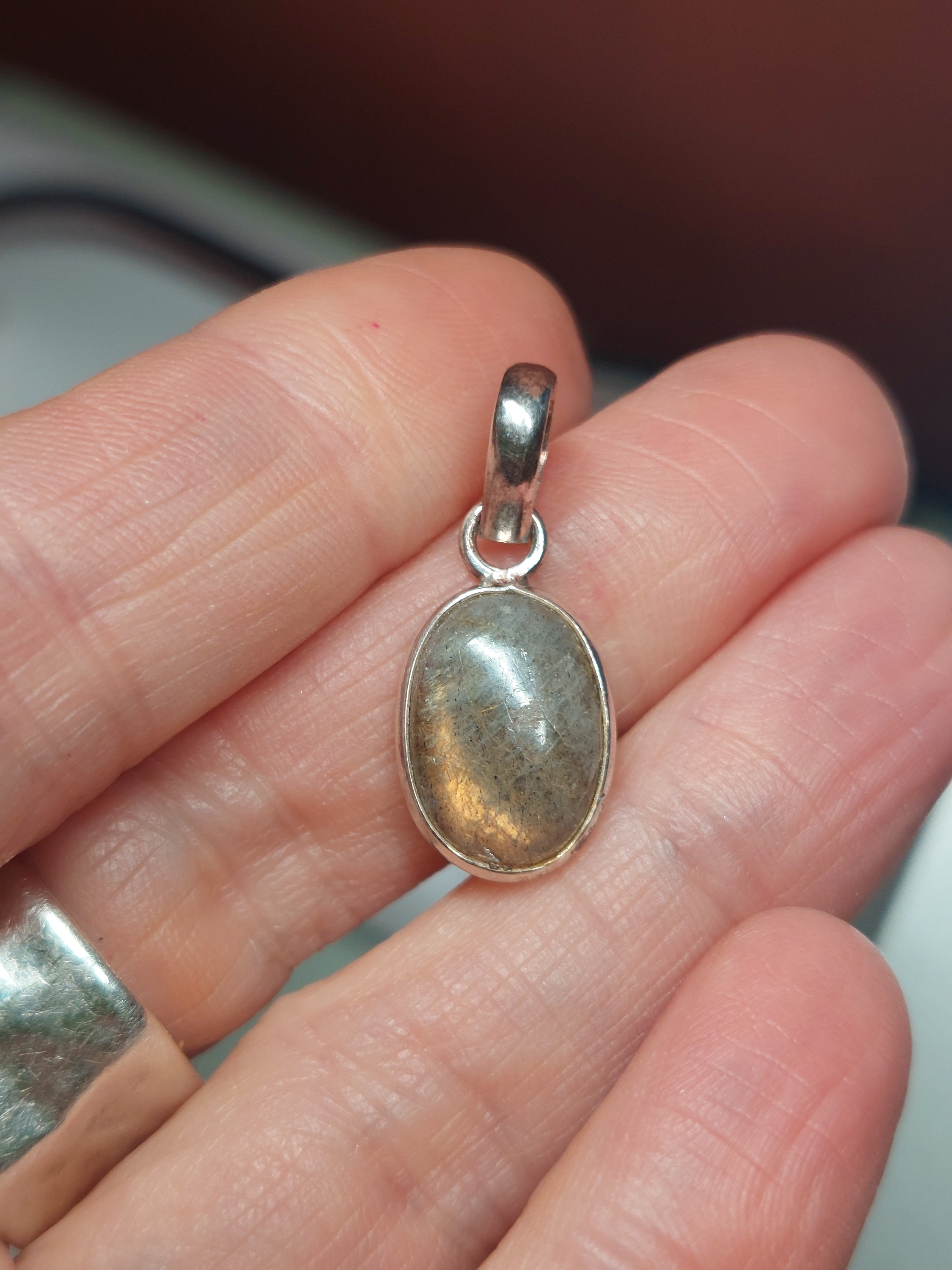 Orange Labradorite Oval Pendant - 925 Sterling Silver