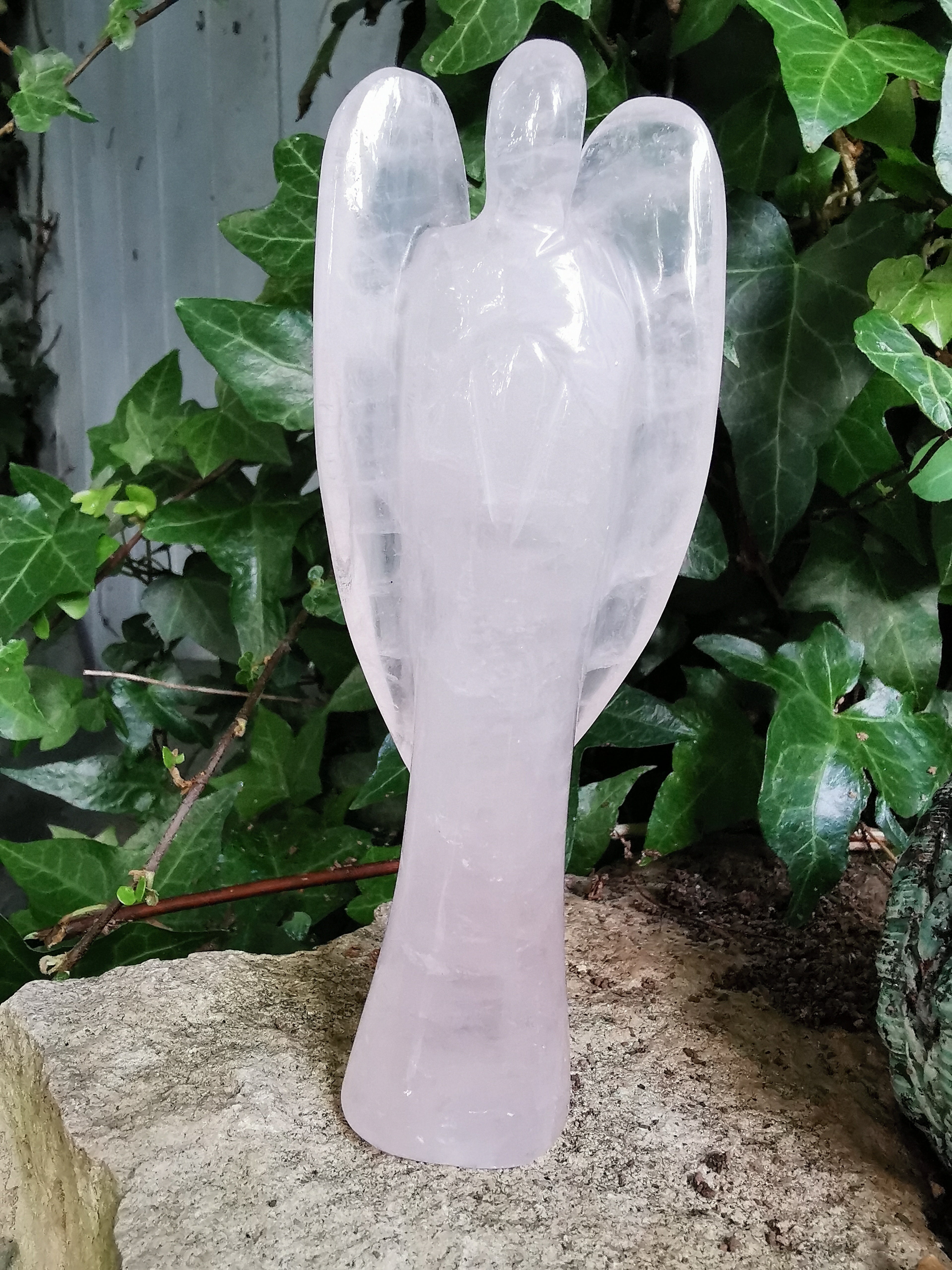 Rose Quartz Angel - 14cm