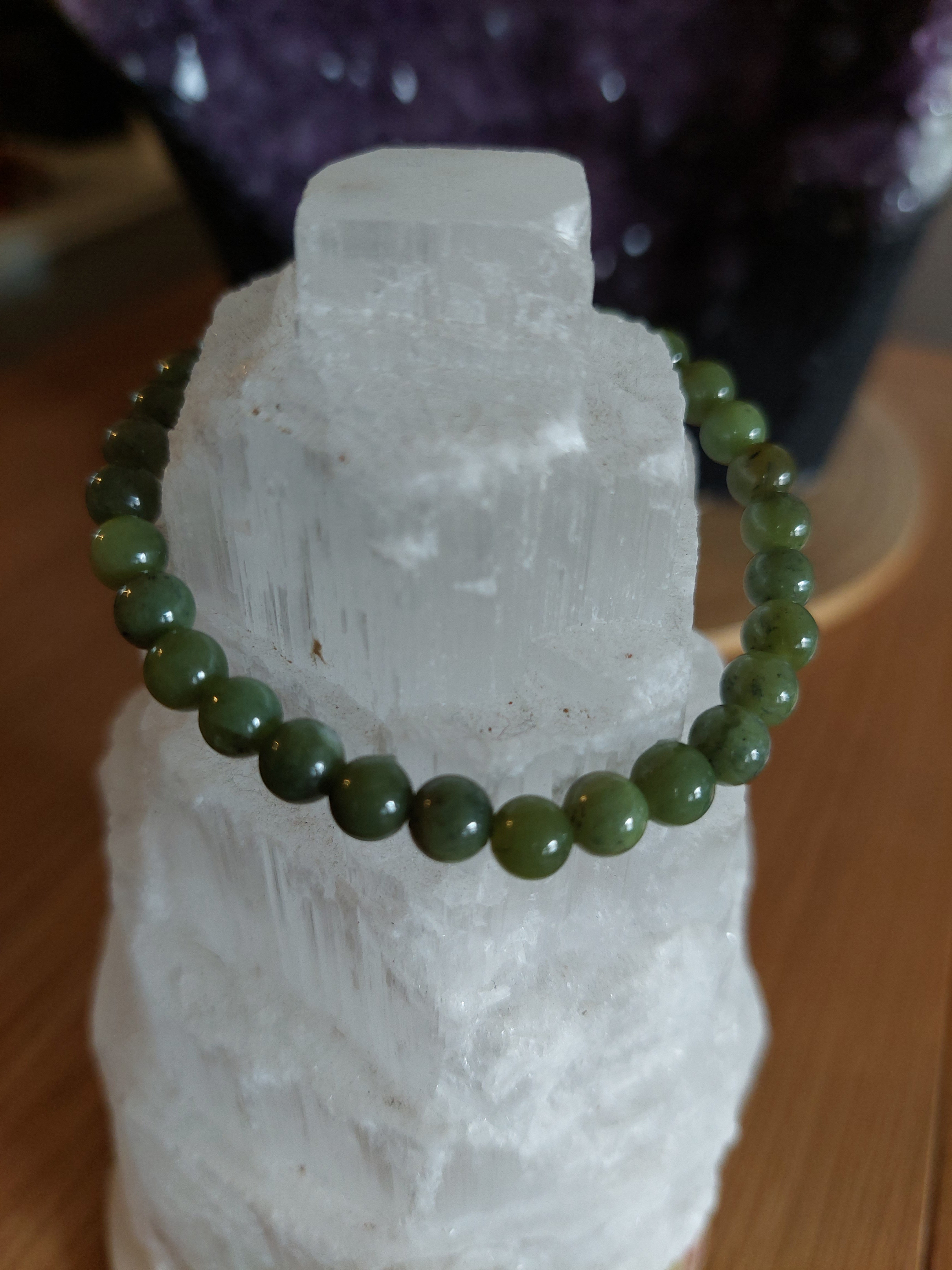 Jade Polished Bead Bracelet - 6mm Bead