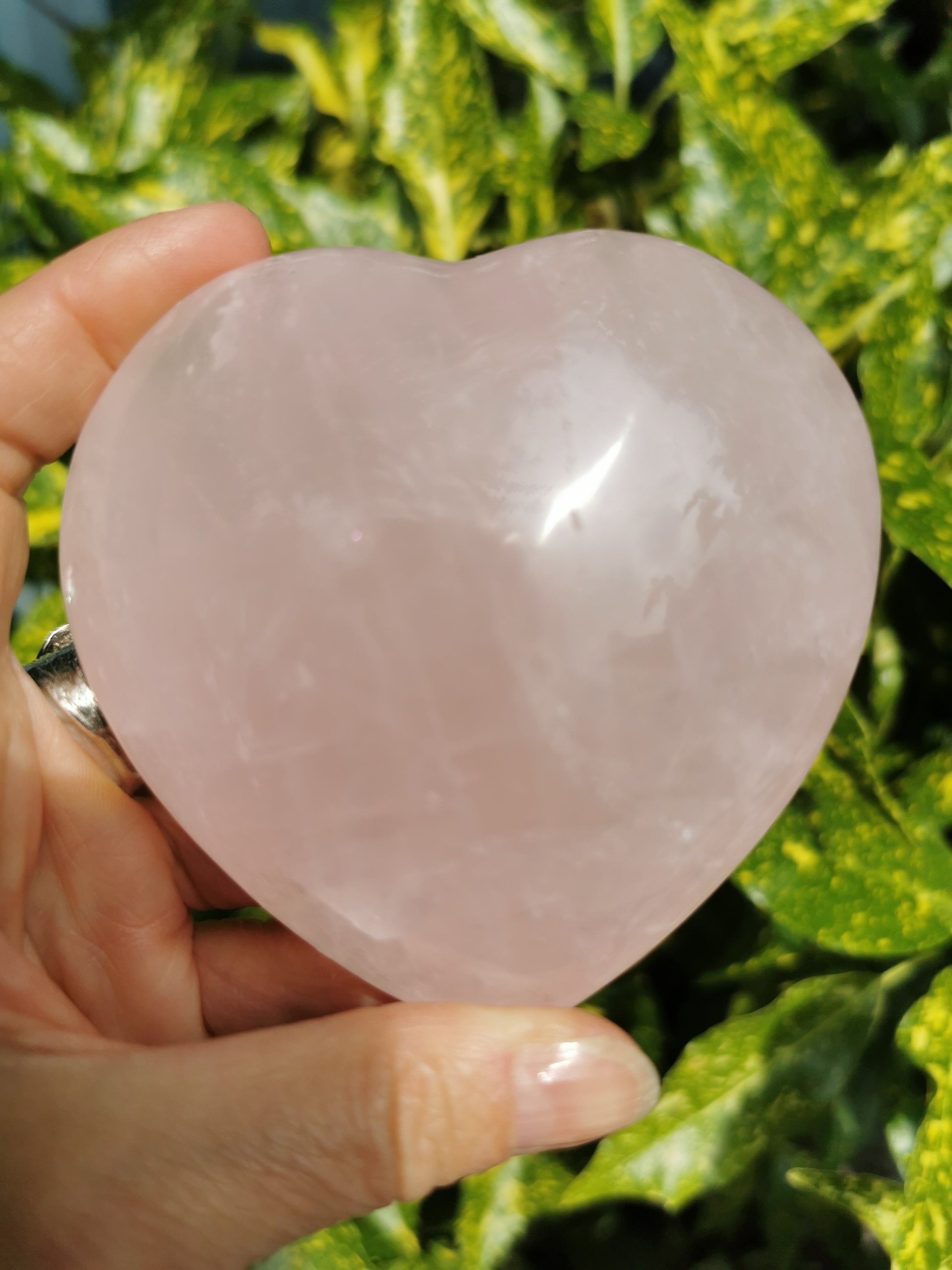 Rose Quartz Heart - 8.7cm (width)
