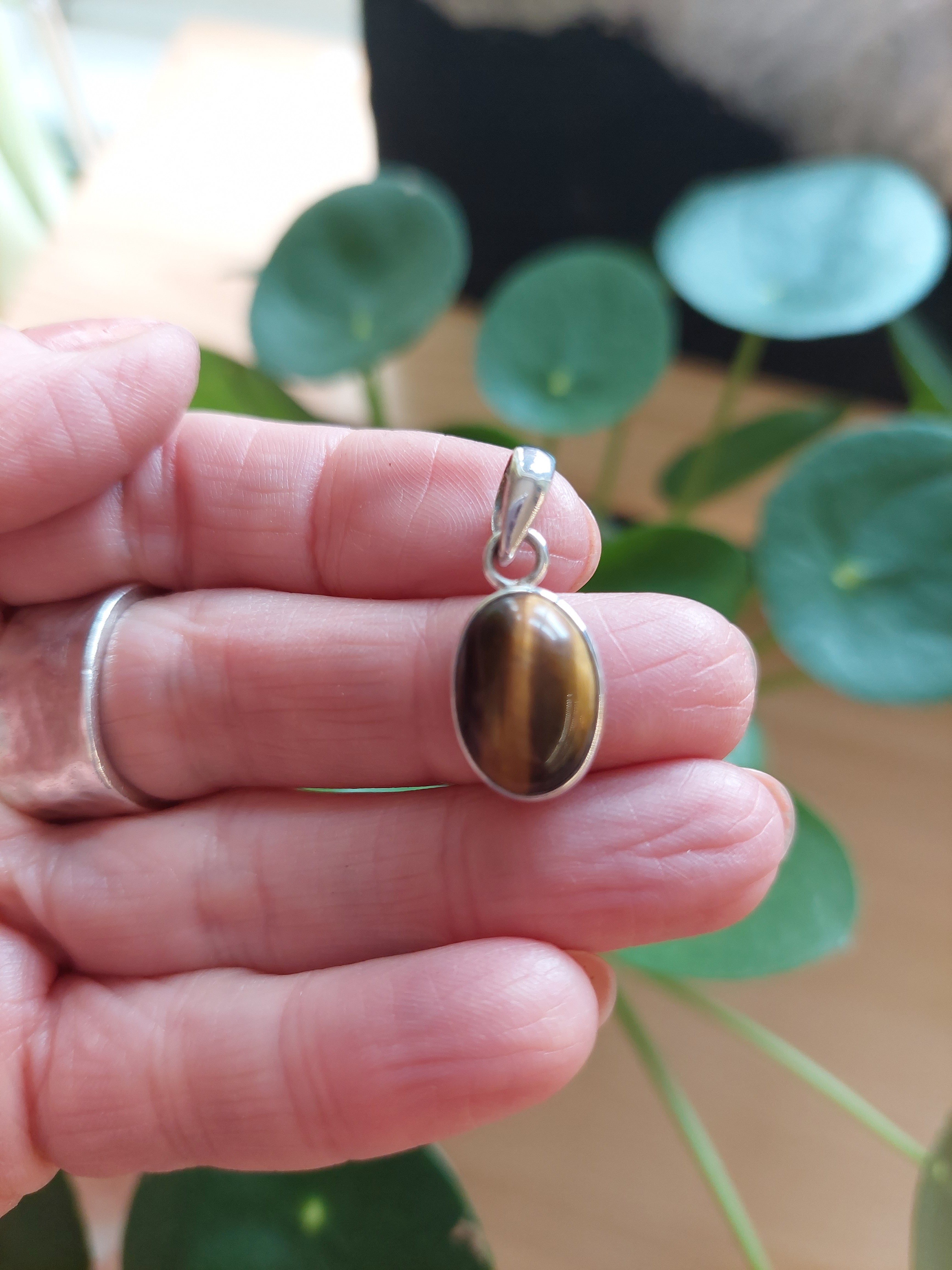 Tiger Eye Small Oval Pendant - Sterling Silver