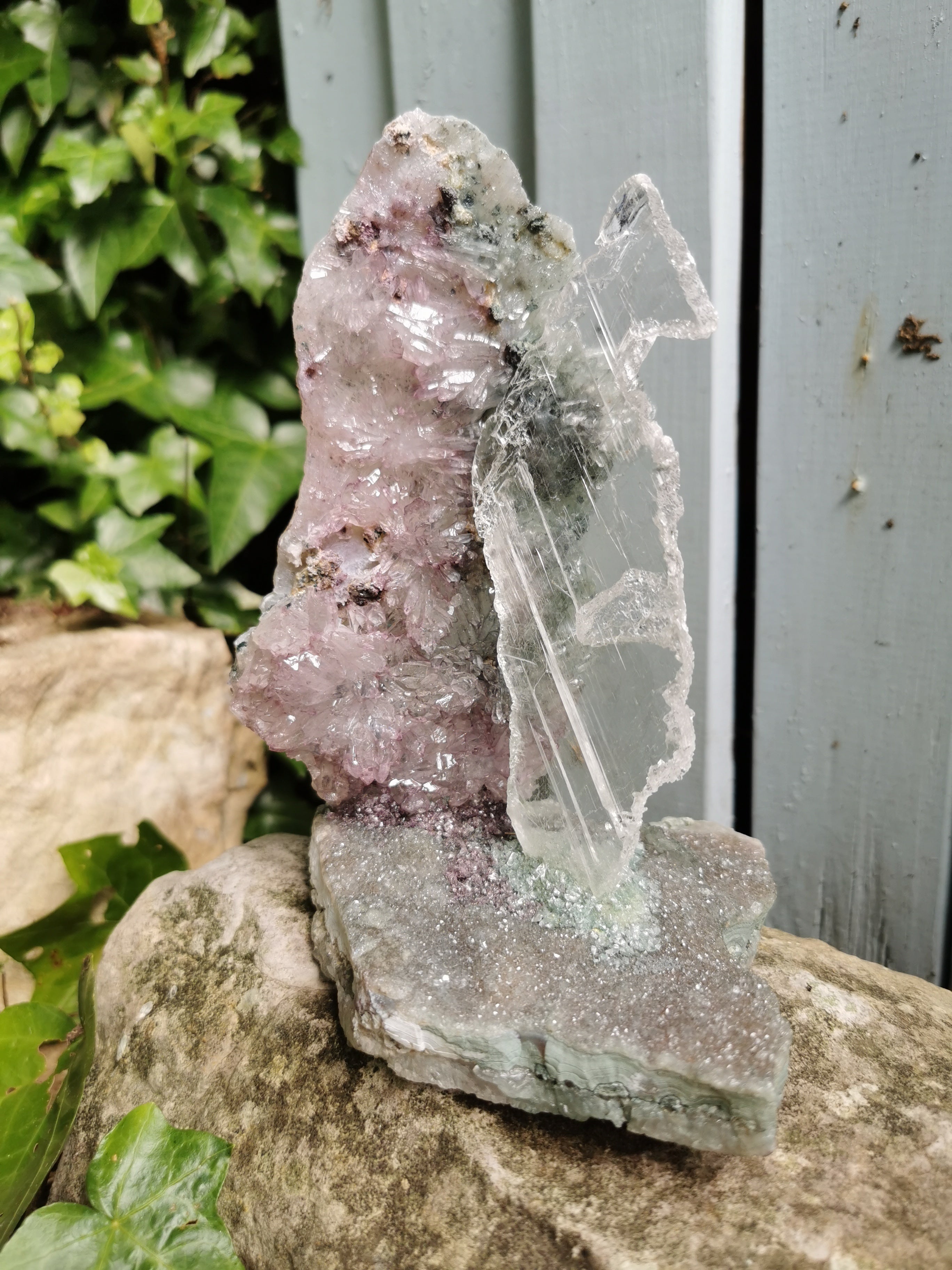Drusy Quartz and Fishtail Selenite Sculpture