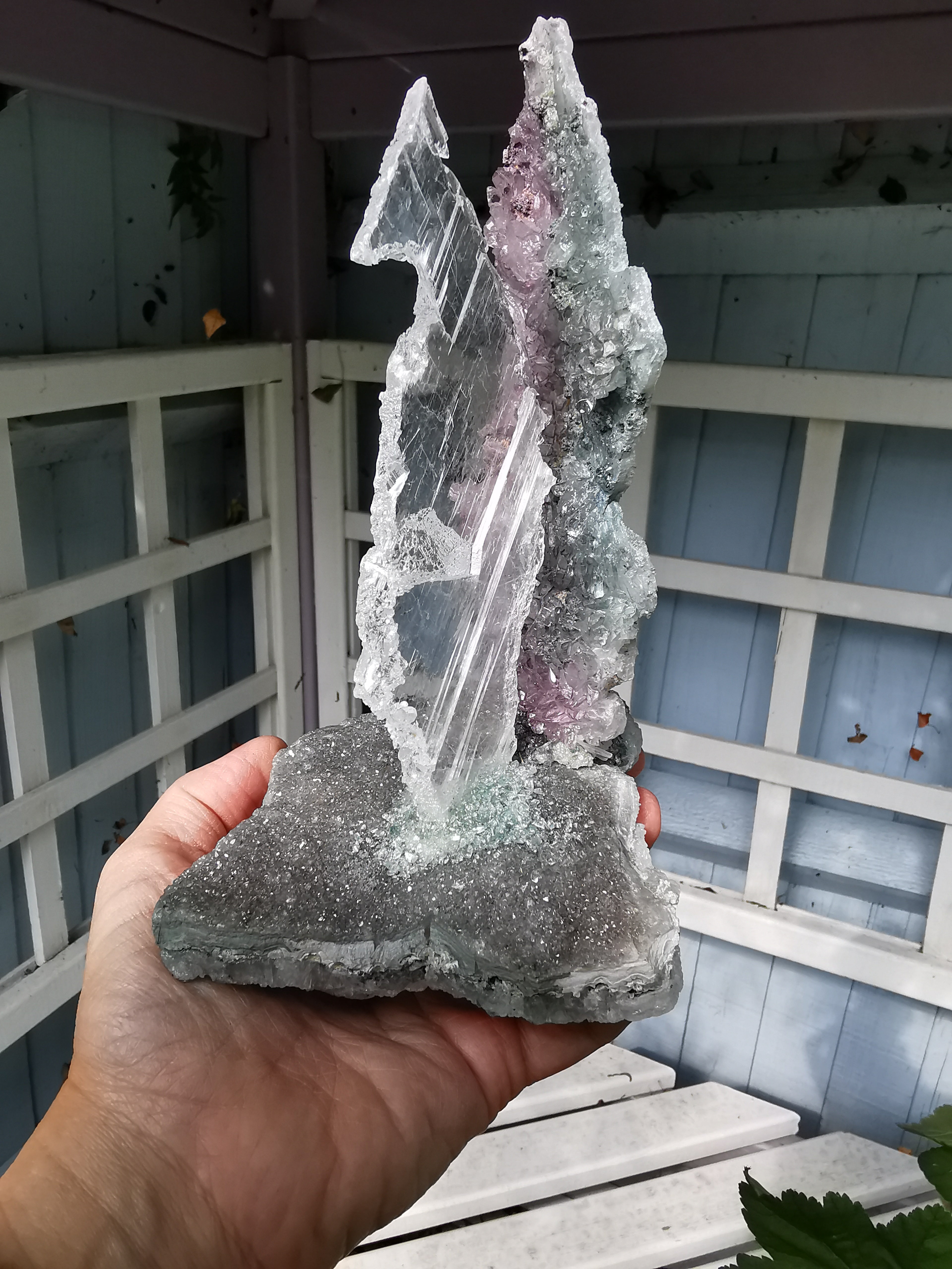 Drusy Quartz and Fishtail Selenite Sculpture