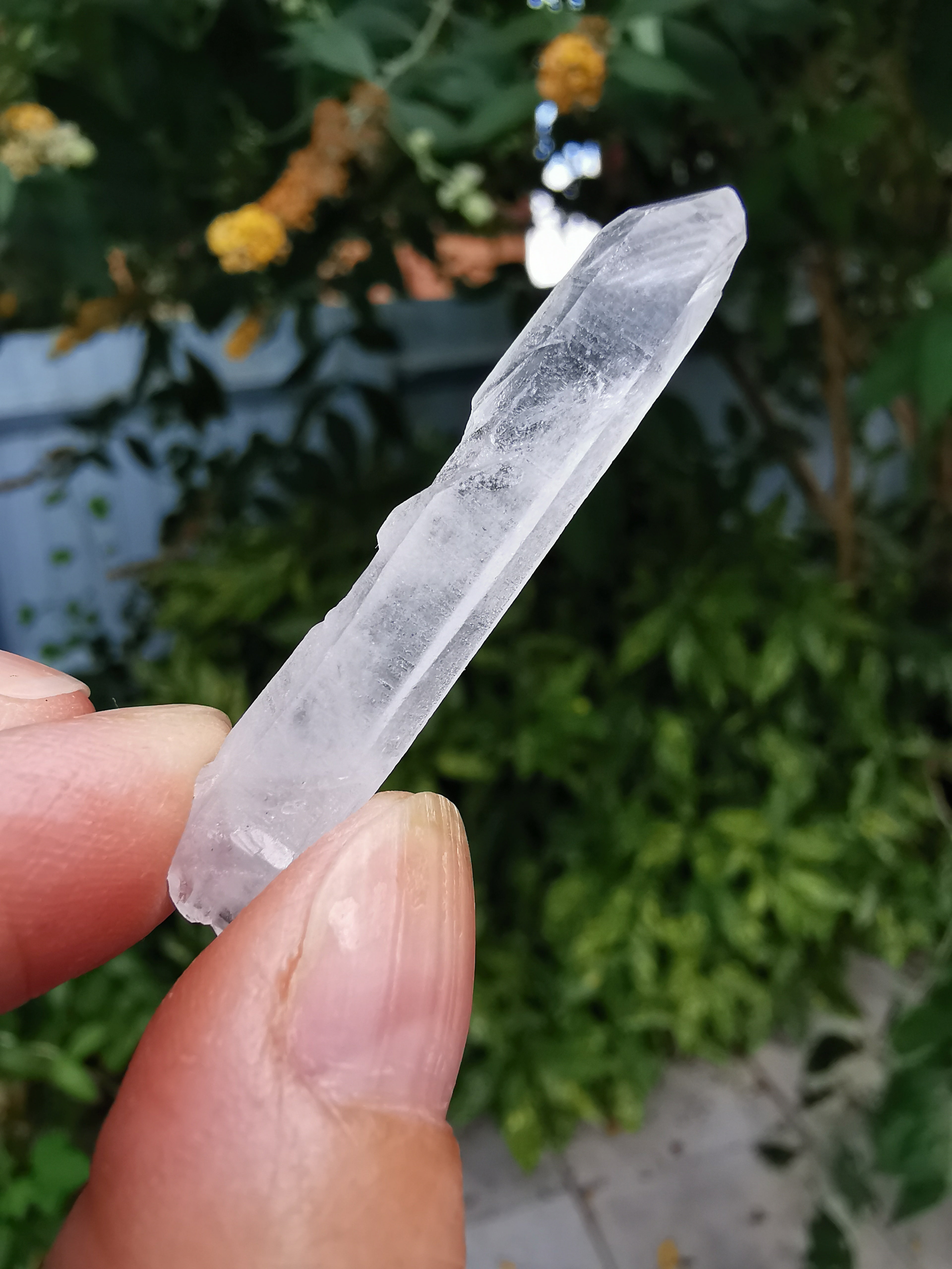 Clear Quartz Natural Point 4cm