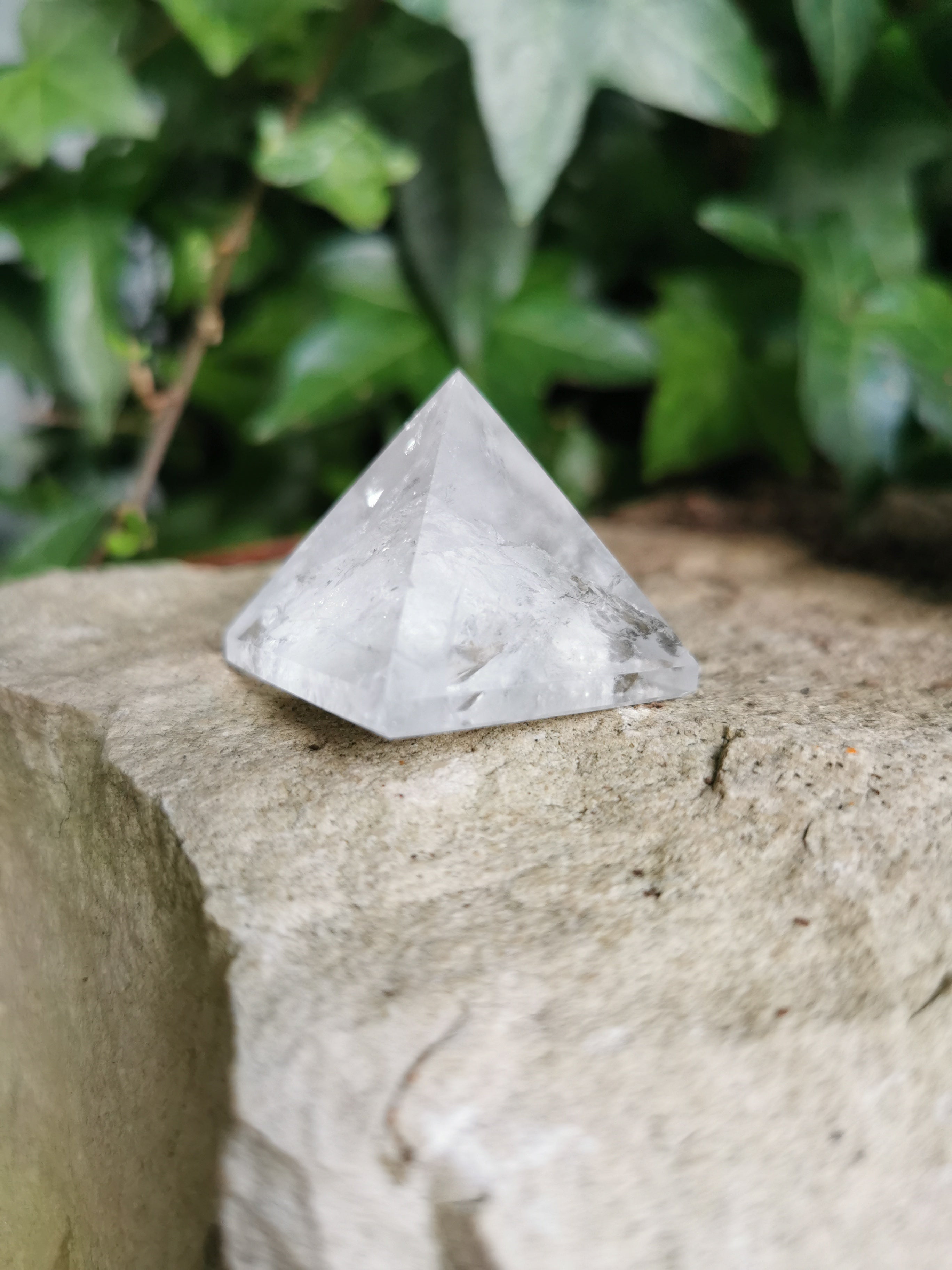 Clear Quartz Pyramid - 3cm