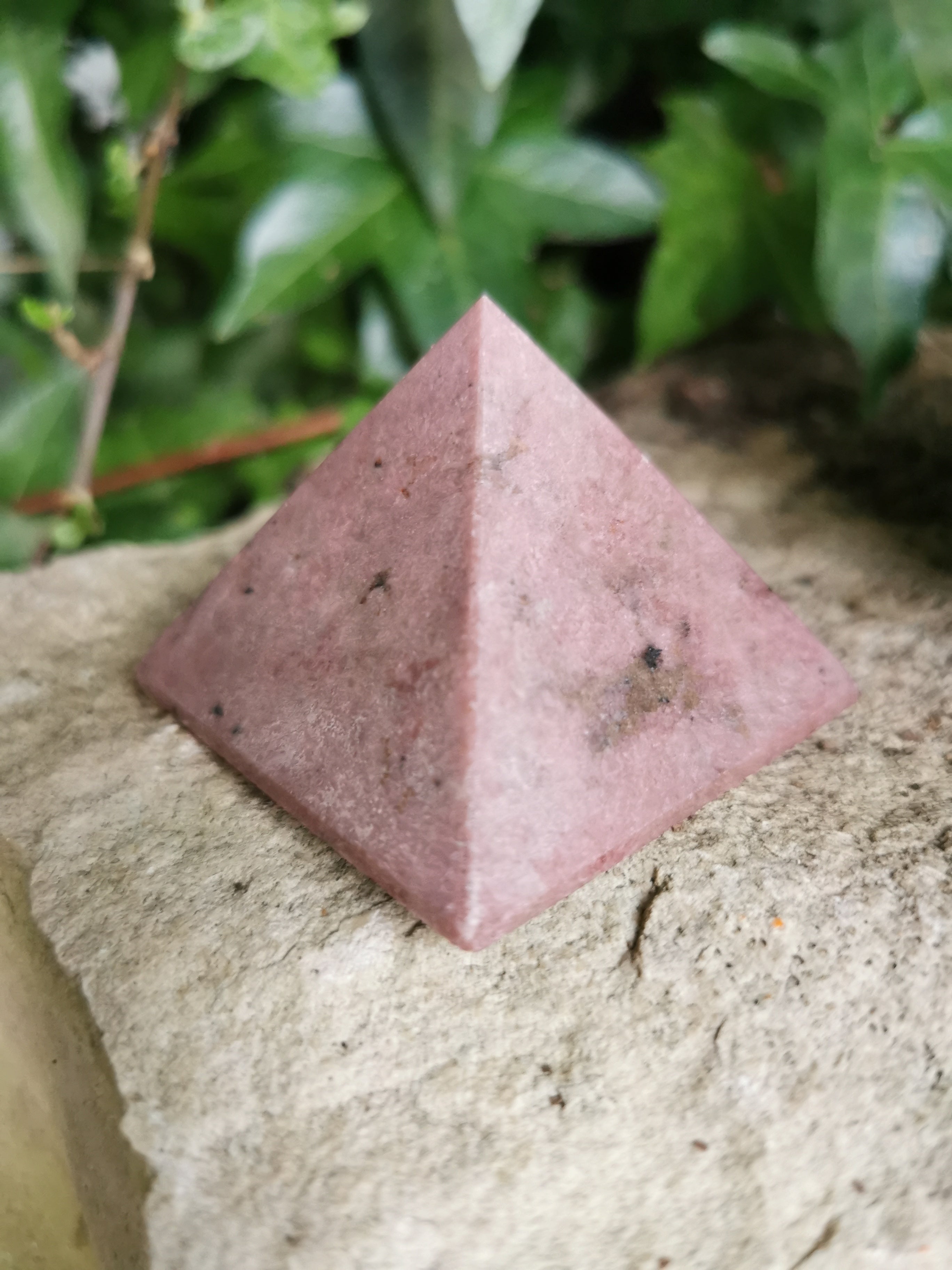 Rhodonite Pyramid - 5cm