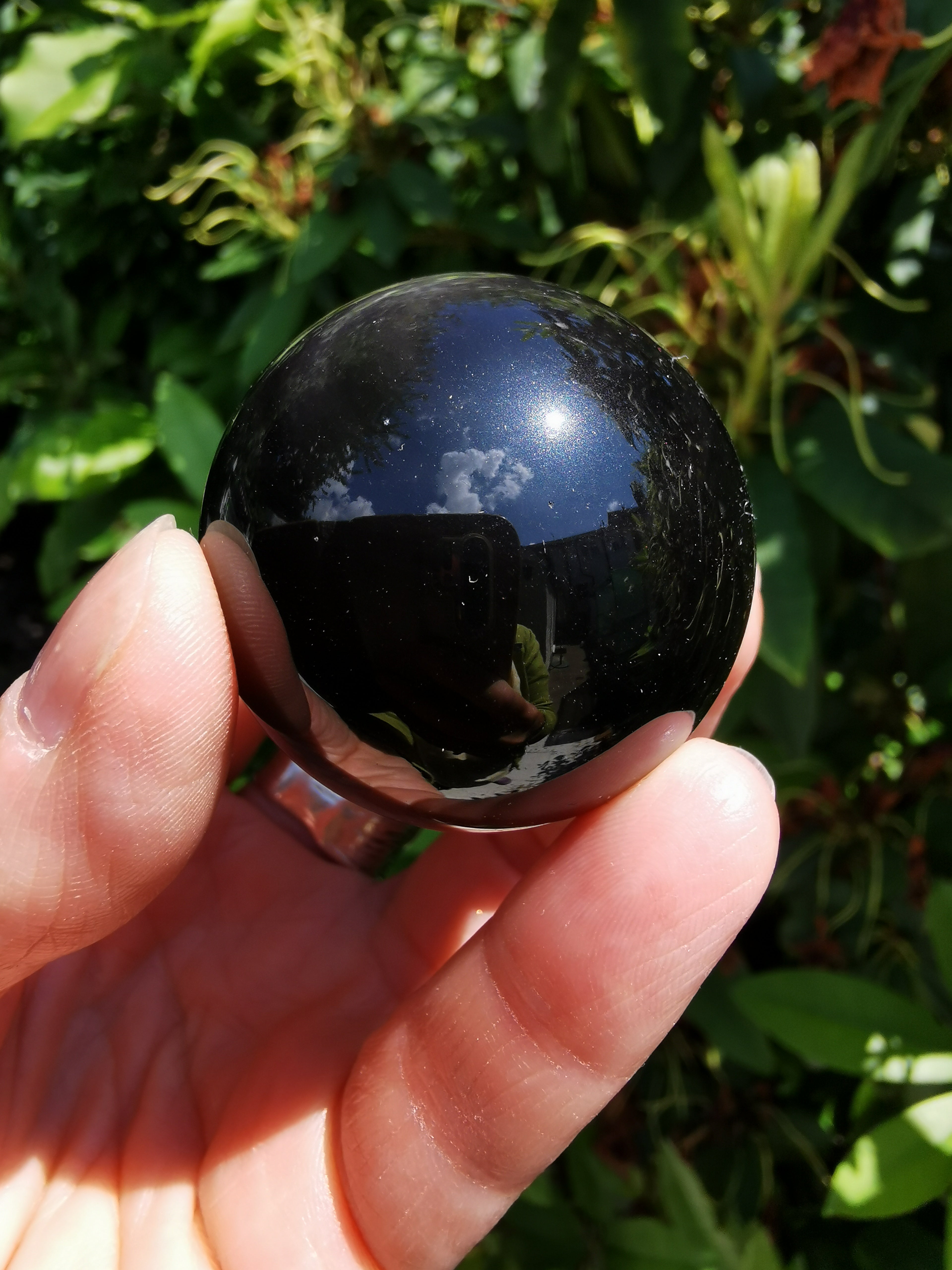 Obsidian Sphere - 4cm (diameter)